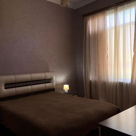 Martvili Guesthouse Bagian luar foto