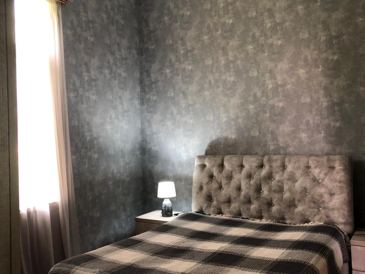 Martvili Guesthouse Bagian luar foto